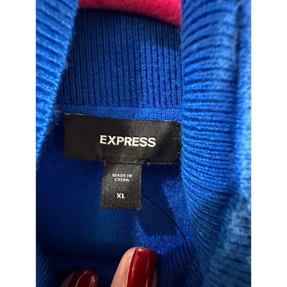NWT Express Women's B;ue Long Sleeve Turtleneck Oversized Sweater Size XL - Picture 4 of 9